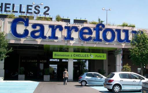 Un show idyllique tout en musique pour le employés du Carrefour de Chelles