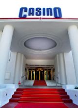 Formation musicale se produisant au Casino de Bandol : Nathan Show World, 83150